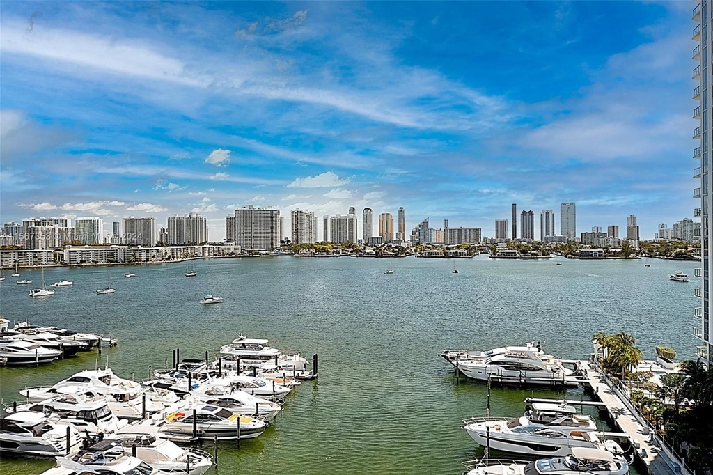 17111 Biscayne Blvd - Photo 39