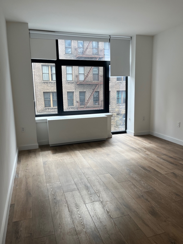 251 West 117th Street - Photo 6