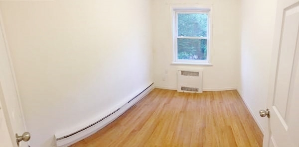 66-39 Burns Street - Photo 3