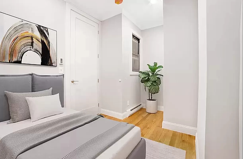 427 East 80th Street - Photo 1