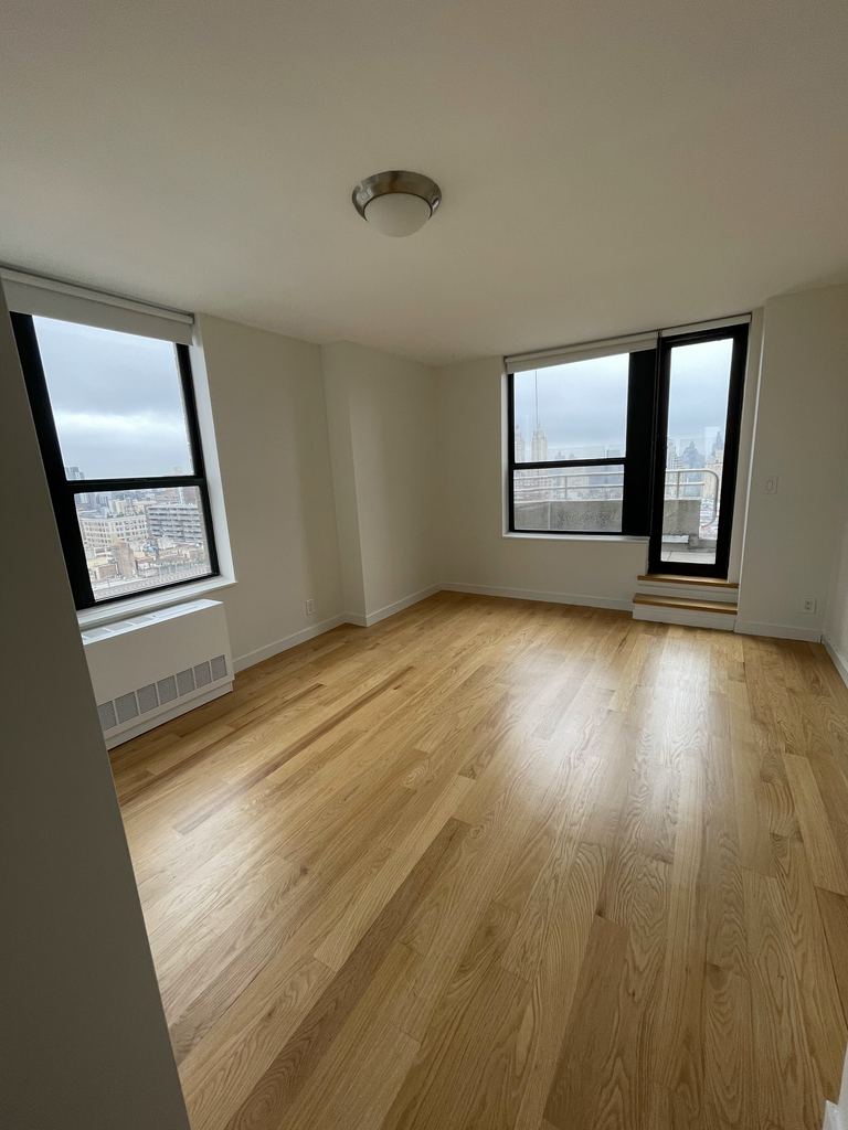 247 West 87th Street, New York, NY 10024 - Photo 15