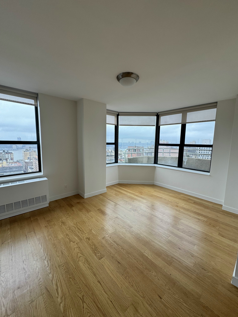 247 West 87th Street, New York, NY 10024 - Photo 4