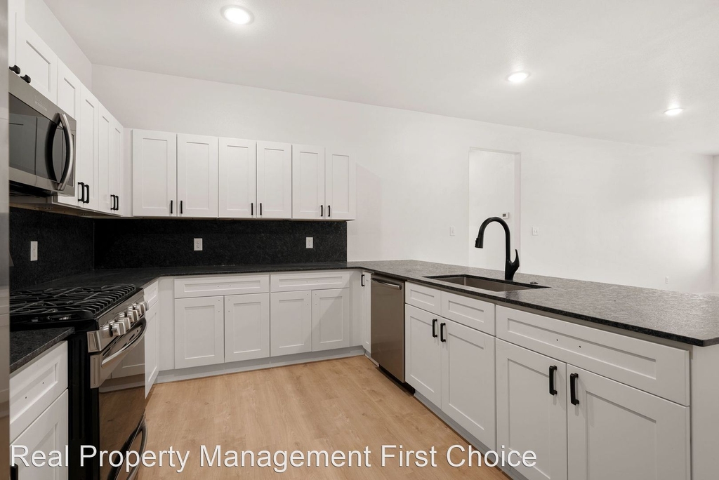 8700 Cantera Drive Unit A - Photo 17