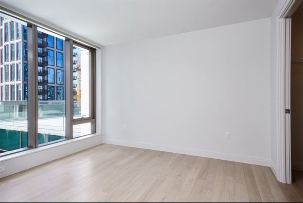 133 Seaport Blvd - Photo 7