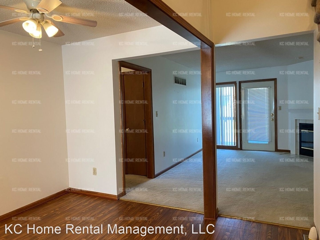 8002 Nw 79th Place - Photo 17