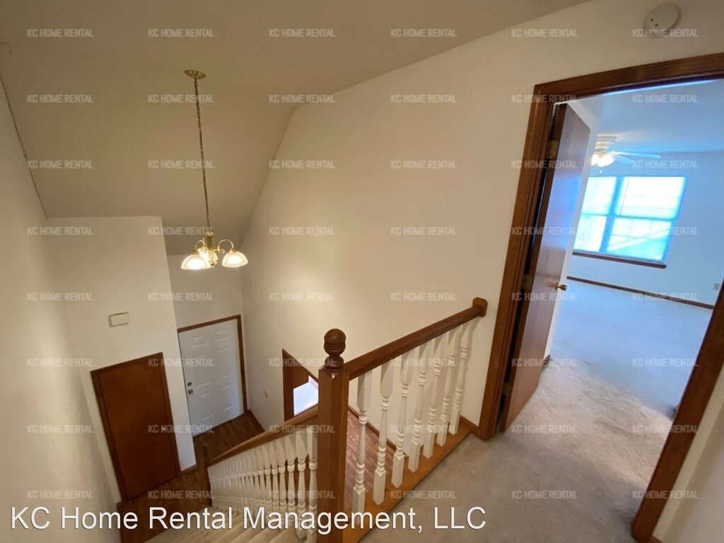 8002 Nw 79th Place - Photo 13