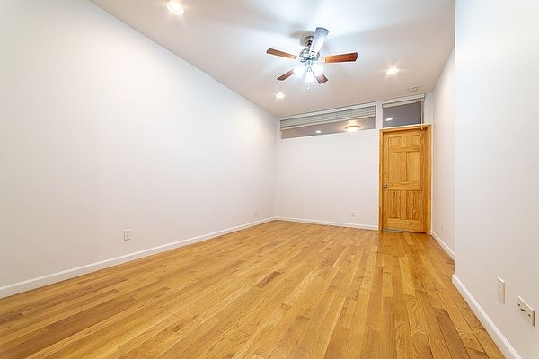 529 East 13th Street - Photo 3