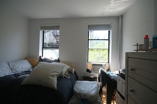 529 East 13th Street - Photo 11