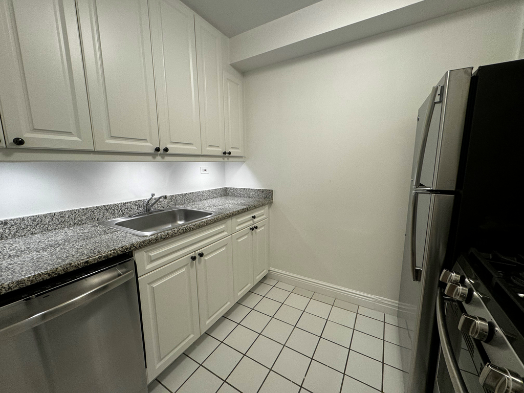 55 West 14th Street - Photo 2