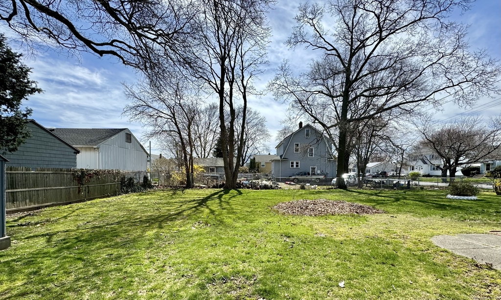 153 Adams Street - Photo 17