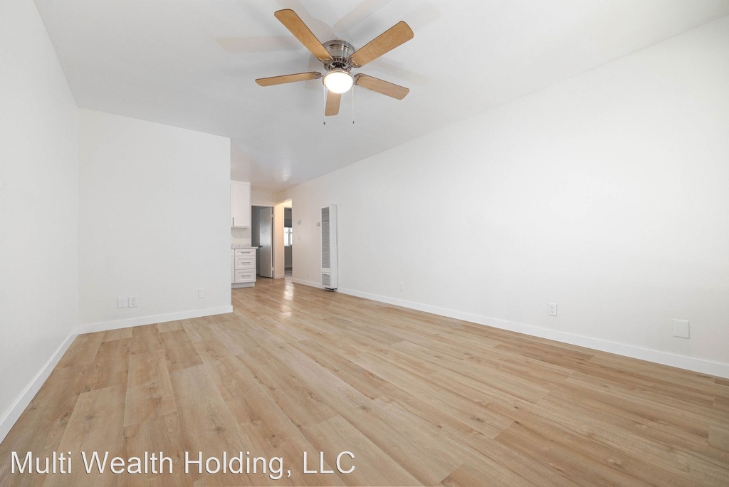 331 E Washington Avenue - Photo 2