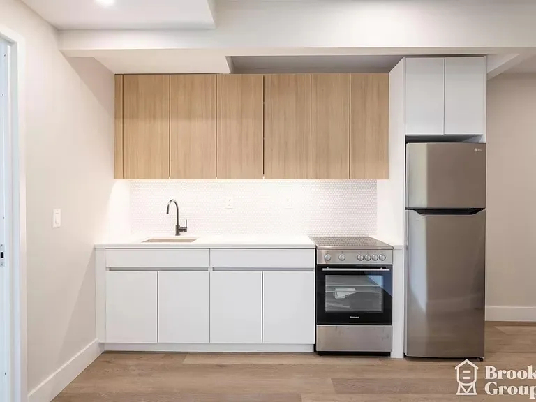 1711 Hancock Street - Photo 6