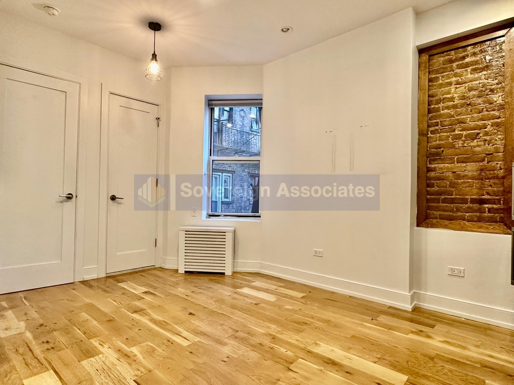 95 East 7th Street - Photo 1