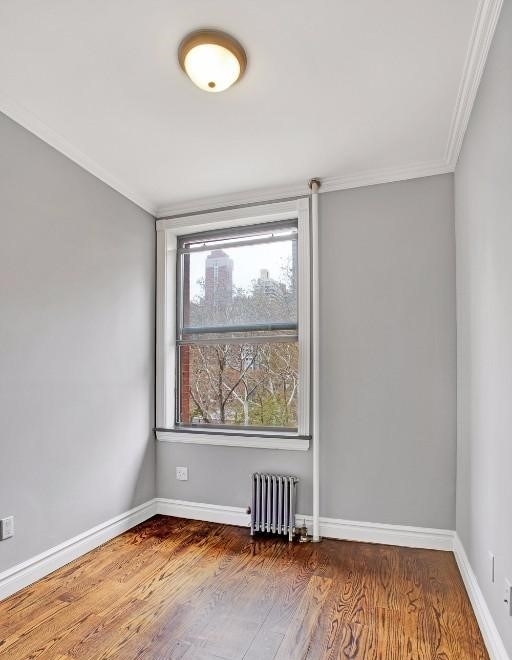 330 East 35th Street - Photo 1