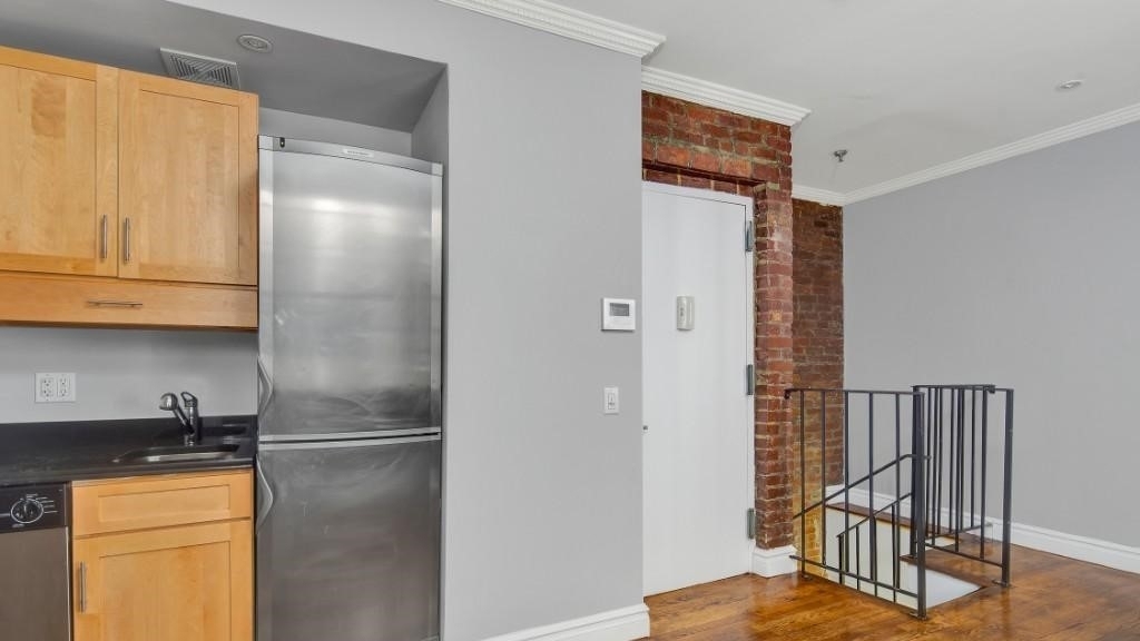 416 East 13th Street - Photo 1