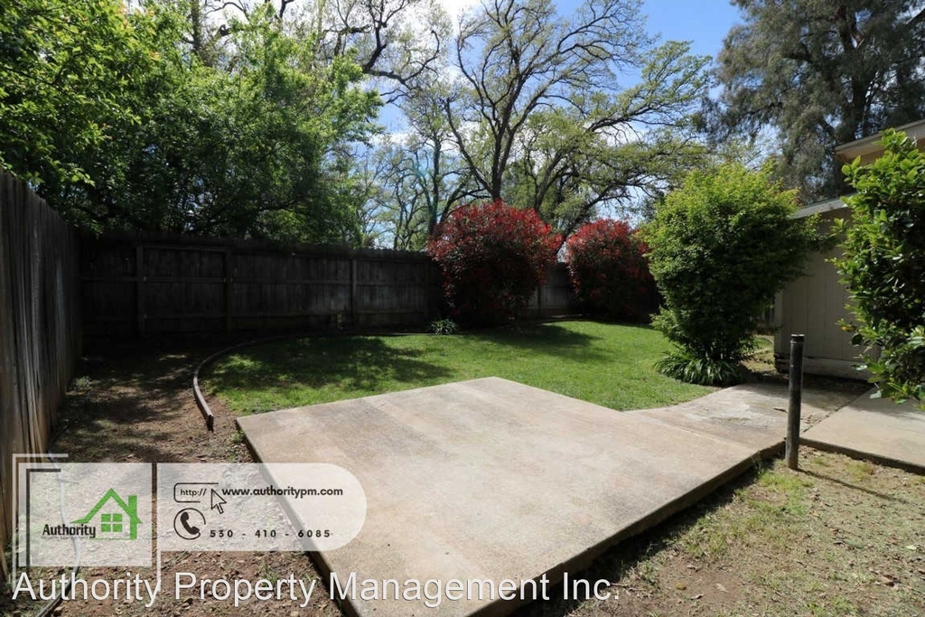 2616 W. Hillside Drive - Photo 3