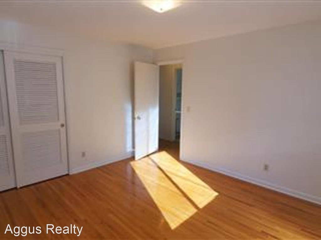 5864 Urban Ct. - Photo 10