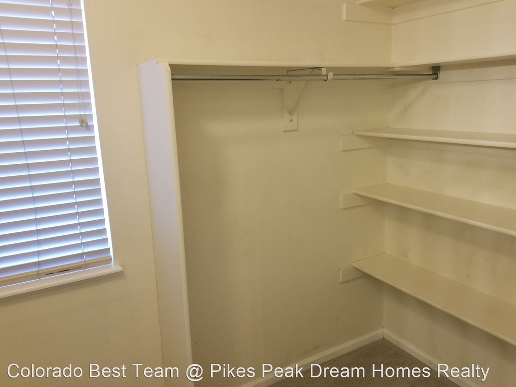 7180 Riverbay Grove - Photo 11