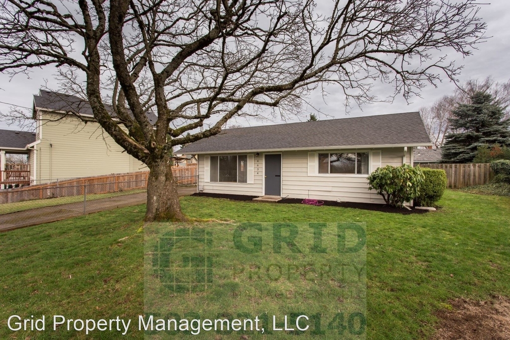 4634 Se 85th Ave - Photo 1