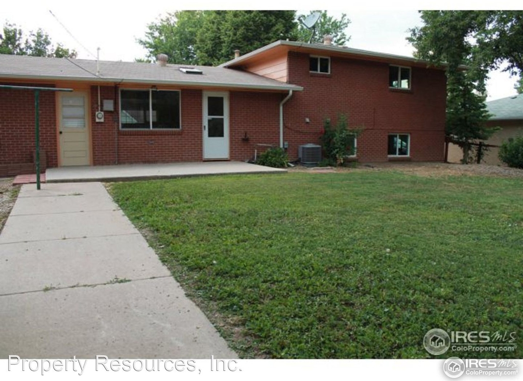 1036 Lilac Street - Photo 1