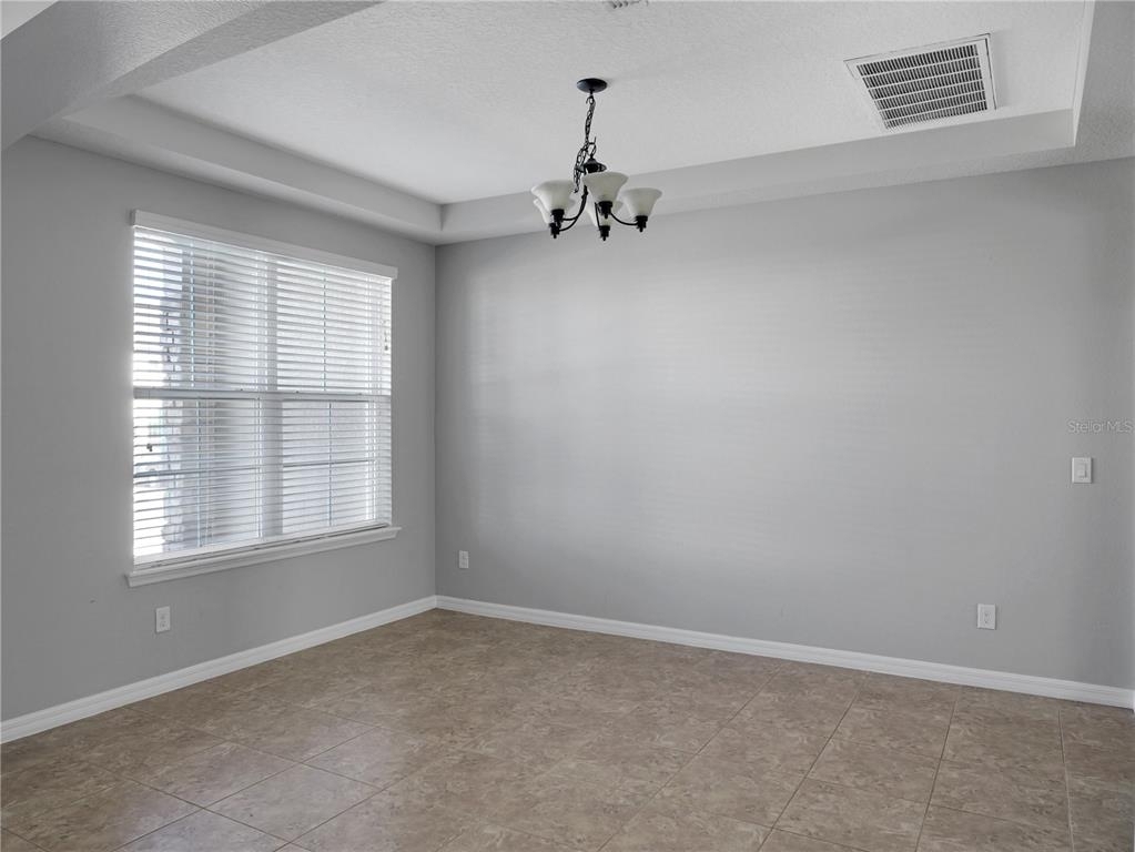 15002 Ozzi Street - Photo 2