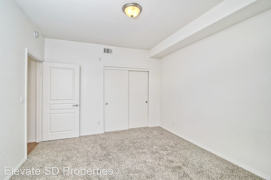 819 D. Avenue - Photo 24