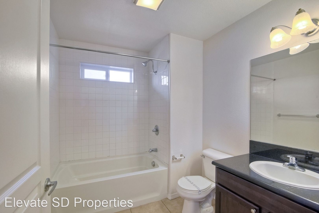 819 D. Avenue - Photo 21