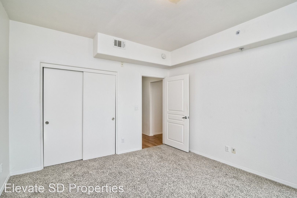 819 D. Avenue - Photo 20