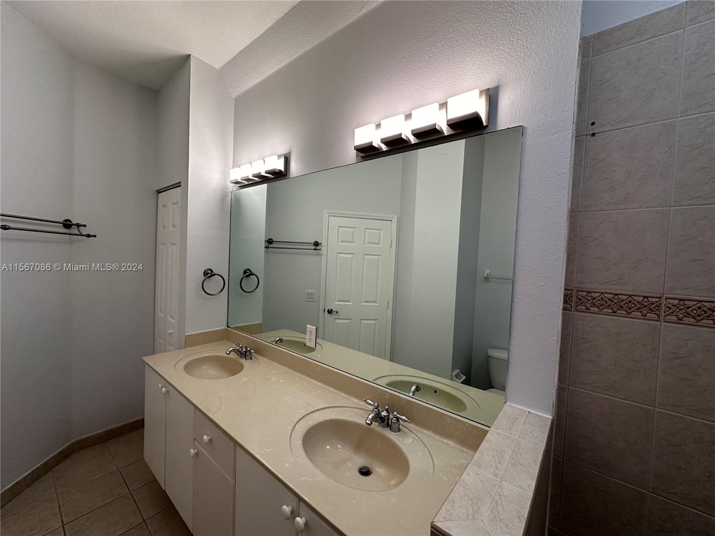 4964 Sw 140th Ter - Photo 16