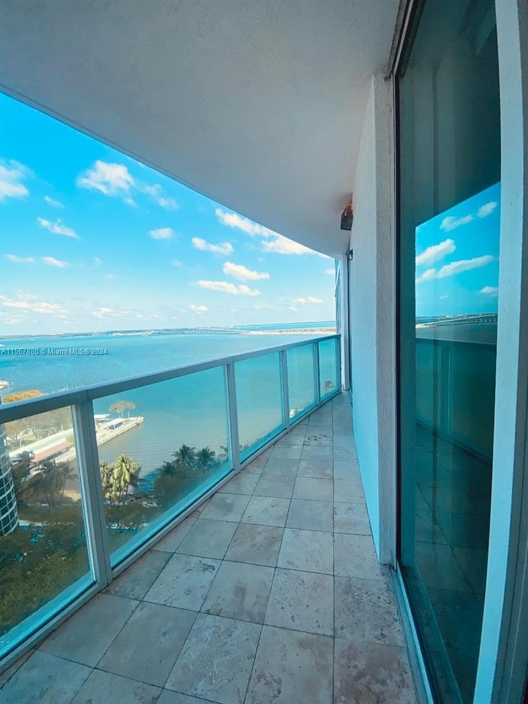 2101 Brickell Ave - Photo 15