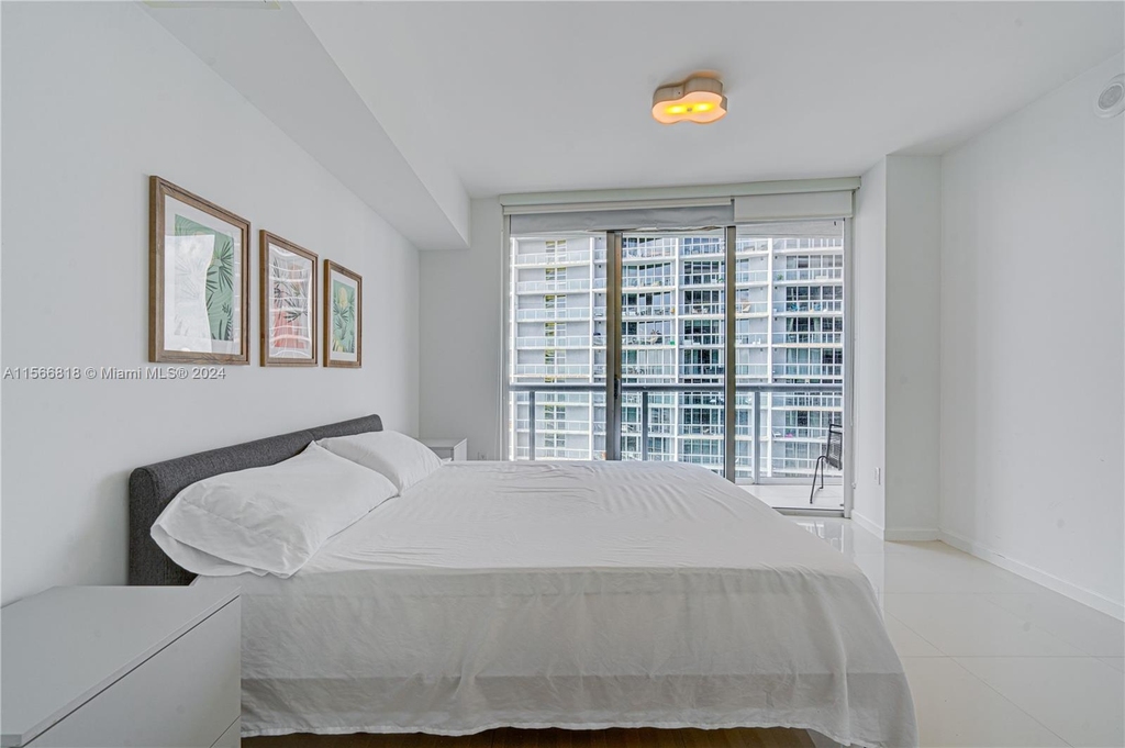 475 Brickell Ave - Photo 13