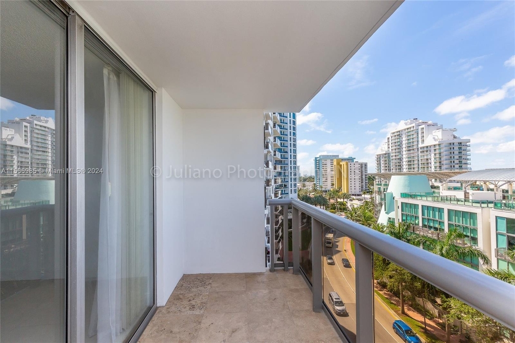 6039 Collins Ave - Photo 6
