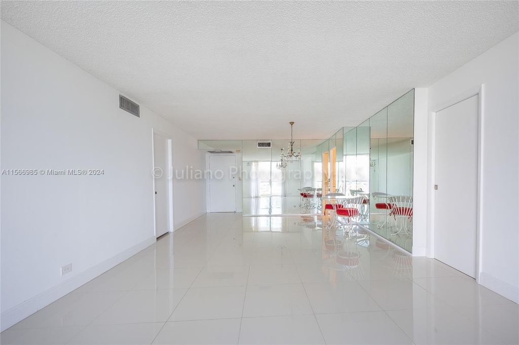 6039 Collins Ave - Photo 8