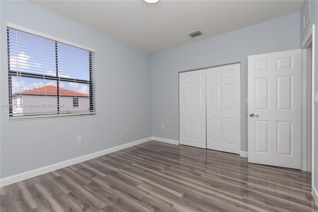 3364 W 103 Terrace - Photo 23