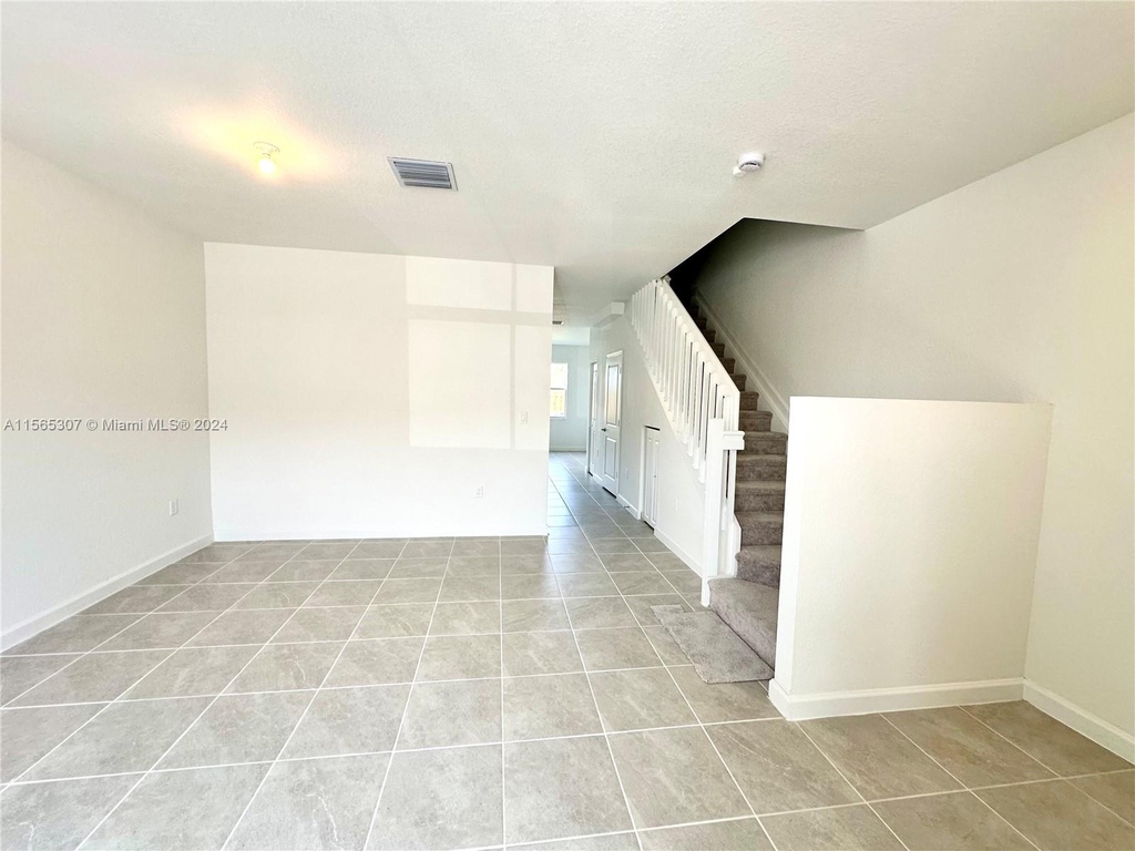 12214 Nw 24th Pl - Photo 1