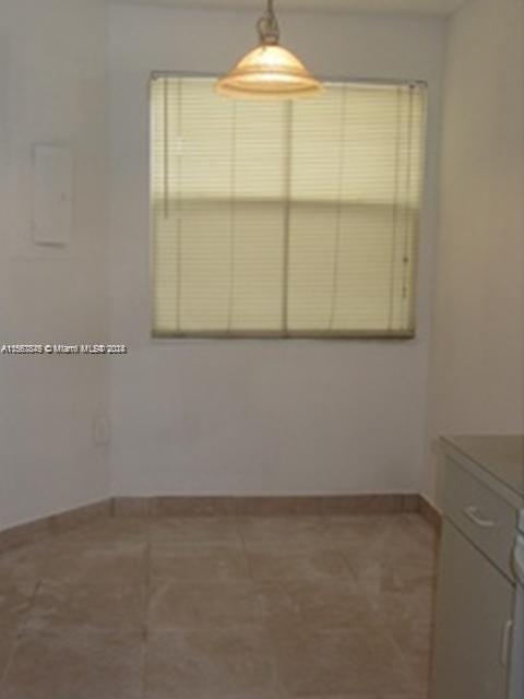 9760 Nw 47th Ter - Photo 5