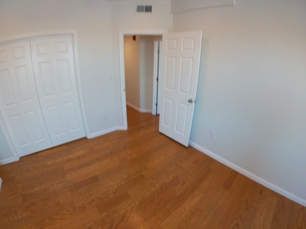 608 Shawmut Ave. - Photo 16