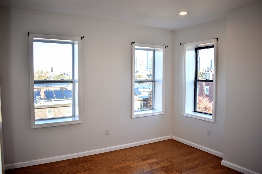 608 Shawmut Ave. - Photo 6