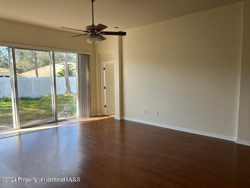 855 Sea Holly Drive - Photo 6