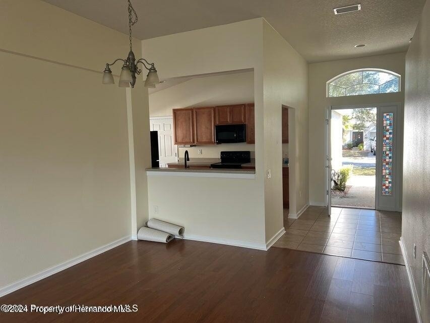 855 Sea Holly Drive - Photo 8