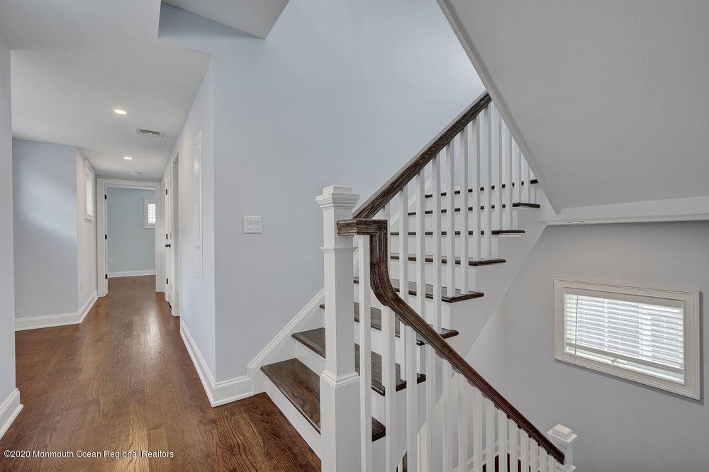 223 16th Avenue - Photo 15