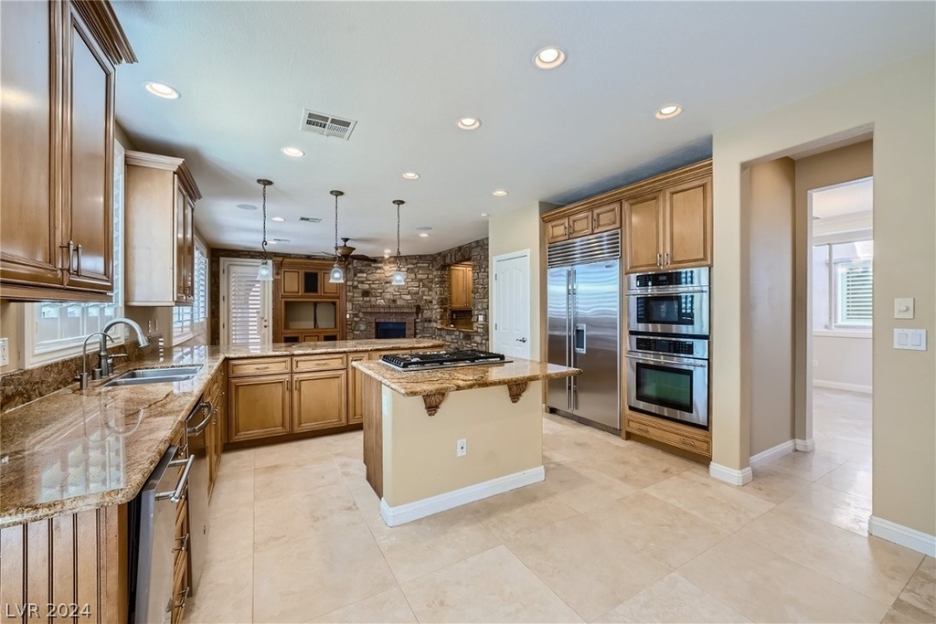 12025 Aragon Springs Avenue - Photo 14