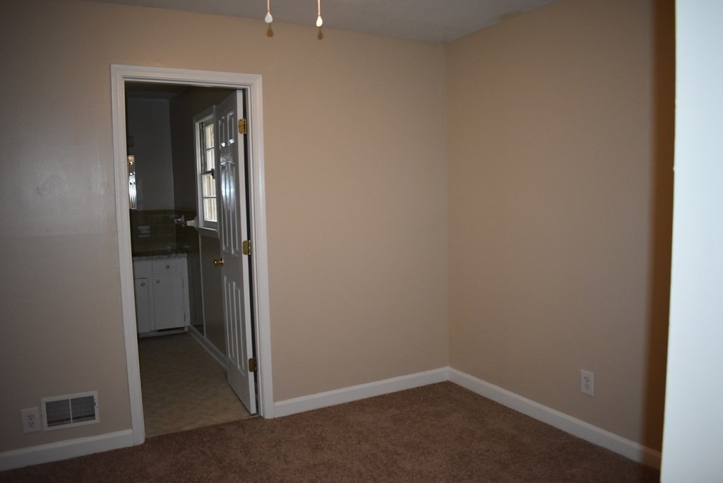 5403 Oakcrest - Photo 13