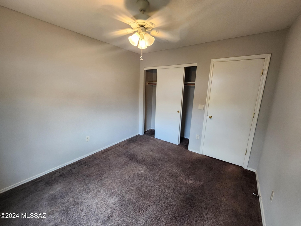 2427 E Camino Malcote - Photo 16