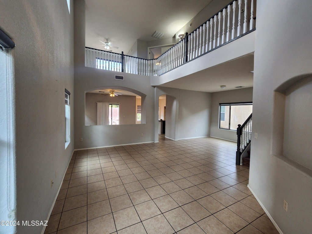 2427 E Camino Malcote - Photo 3