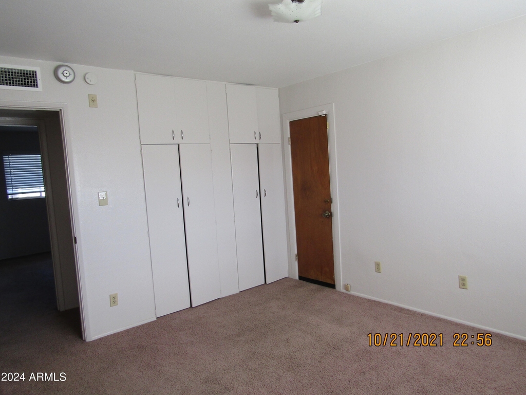 7415 E Holly Street - Photo 7