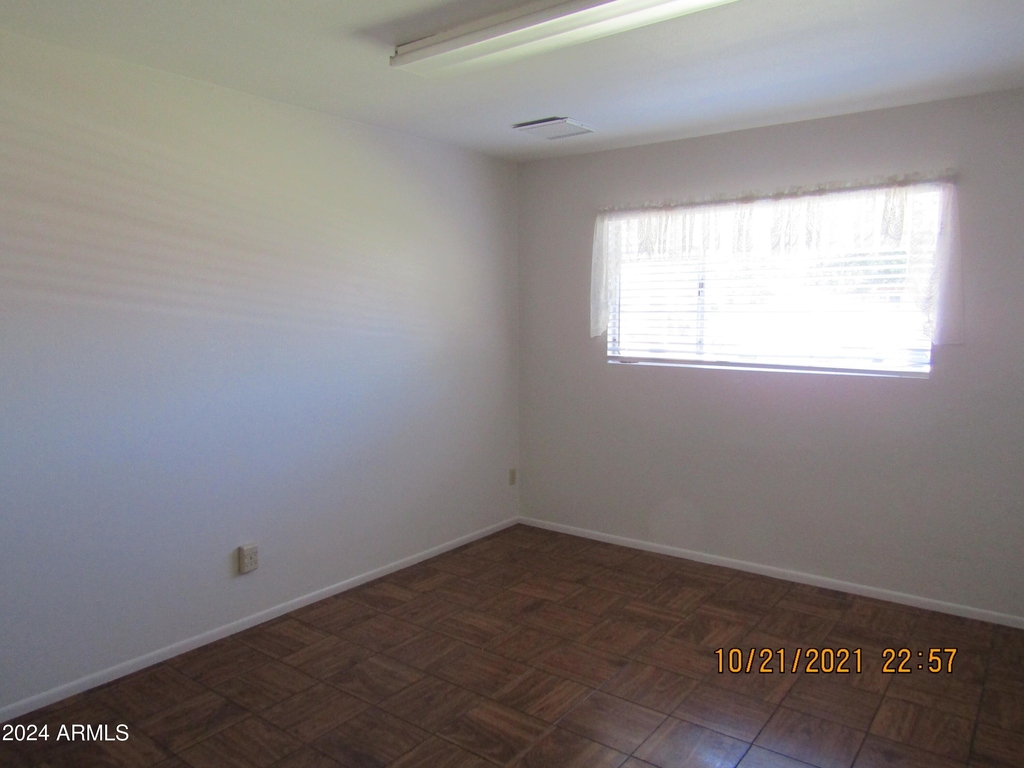 7415 E Holly Street - Photo 10