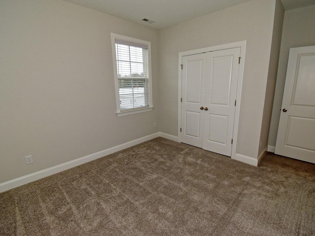 444 Clementine Drive - Photo 29