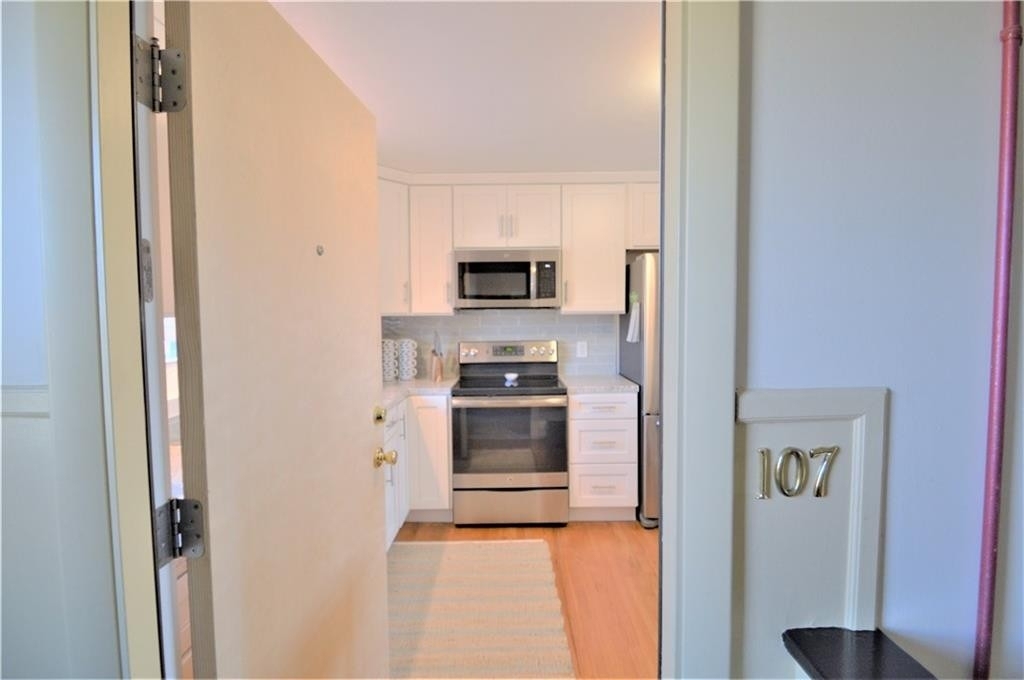 70 Carroll Avenue - Photo 1