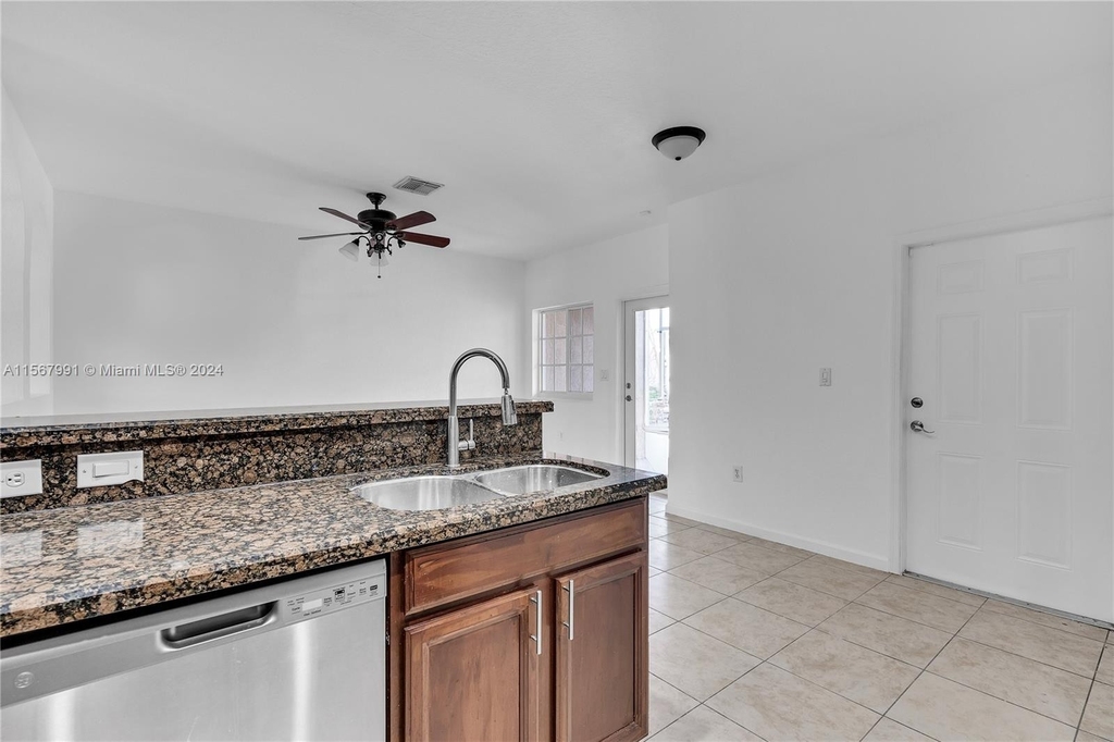 14044 Sw 273rd Ln - Photo 11